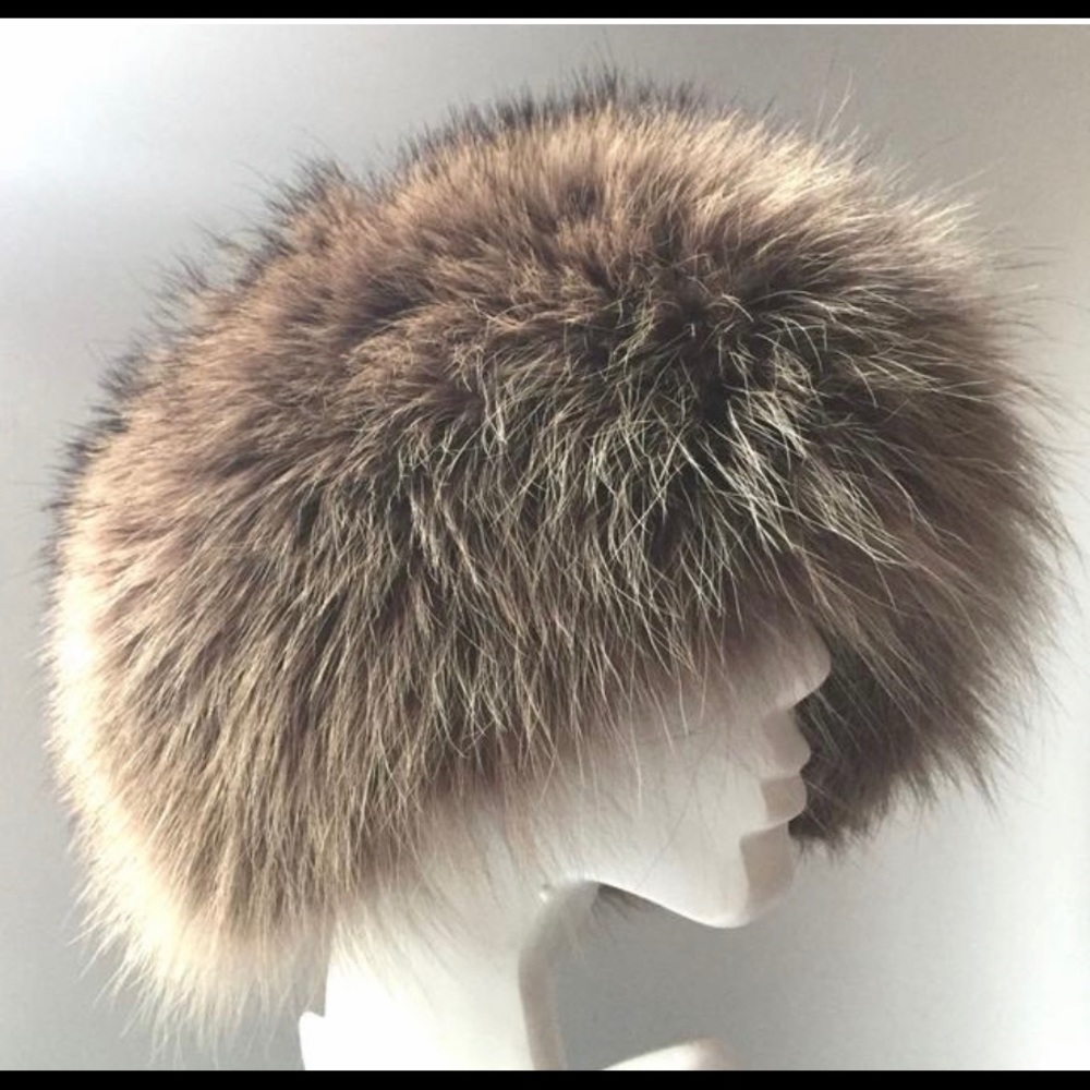 Brown genuine fox fur Pom Pom pouf hat